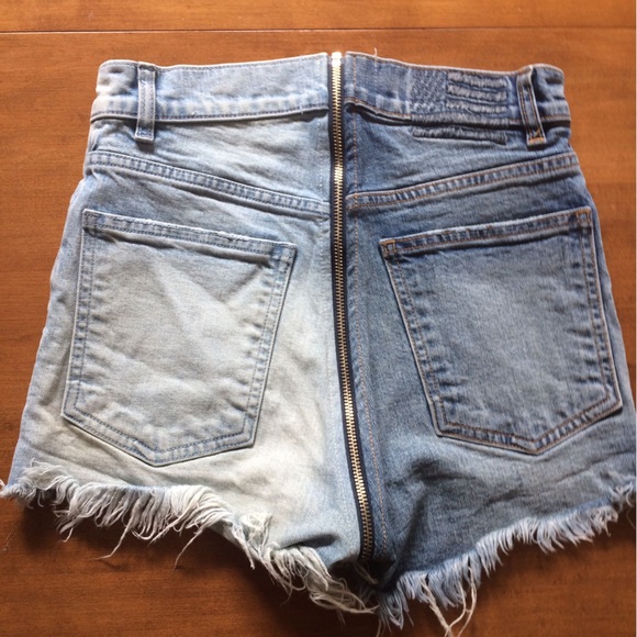 REVICE Split Denim Shorts - Picture 5 of 9